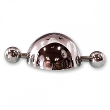 Piercing capezzolo scudo BDSM