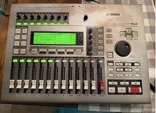 Yamaha Professional AW16G