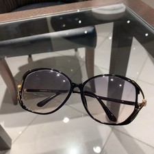 (Autentico) Occhiali da sole