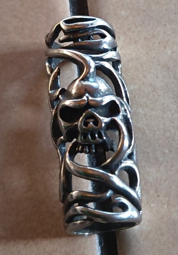 Skull grande foro perla