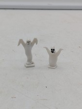 Coppia di figure fantasma