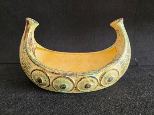 Vintage vaso forma nave - a,