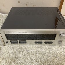 Accuphase T-101 VARIA BAND FM