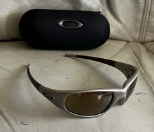 OAKLEY STRAIGHT JACKET 1996 GEN 1 SABBIA METALLIZZATA CON OCCHIALI DA SOLE ORO IRIDIO USA