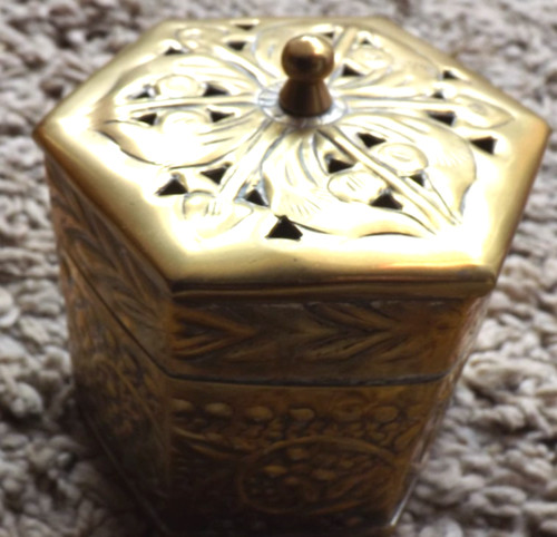 Vintage brass lidded - lidded, pot