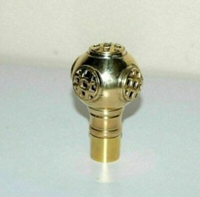 Maniglia stile casco subacqueo