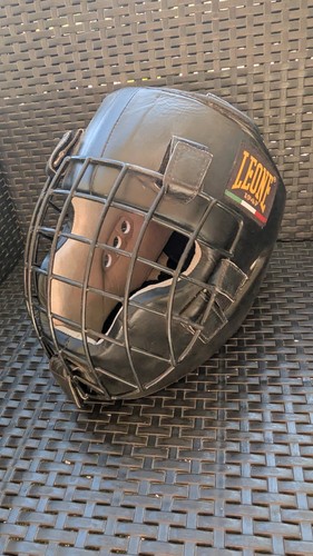 Caschetto box leone griglia - +,