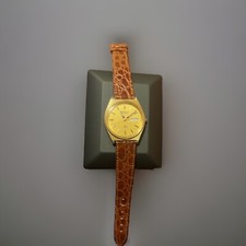 Seiko quartz gold tone - quartz, sq