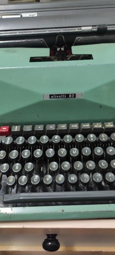Olivetti anni vintage - olivetti, 82