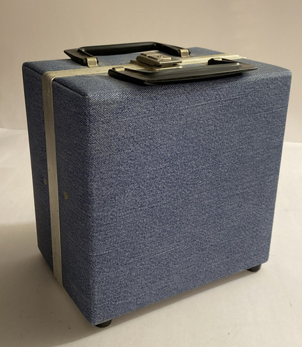 Vintage record carry case - 45,