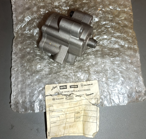 Oil pump pompa olio - pump, derbi