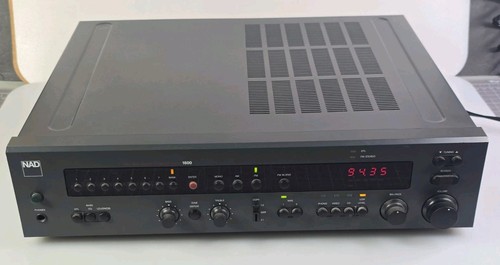 Preamplificatore/sintonizzator