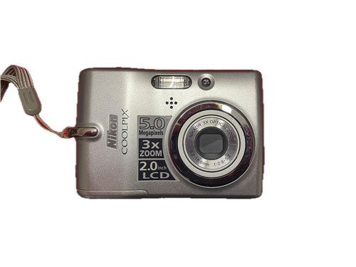 Fotocamera compatta digitale