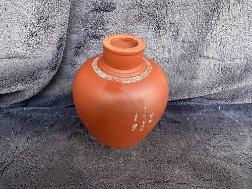 Piccolo vaso cinese - , firmato