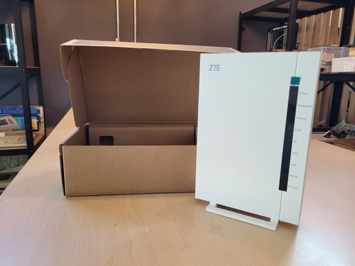 Modem router zte h3600 con