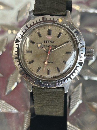 Vostok amphibia mechanical - amphibia,