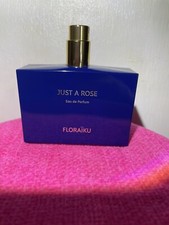 PERFUME JUST A ROSE FLORAIKU