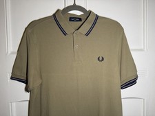 Polo Fred Perry kaki alloro