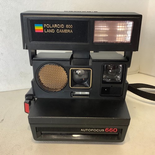 Polaroid 600 land camera - polaroid,