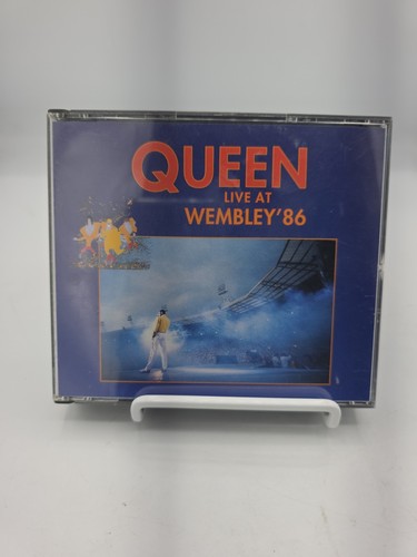 Queen live wembley 86 - queen, at