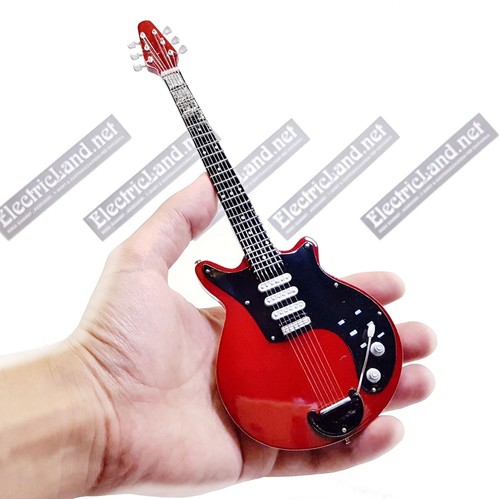 Mini guitar queen - guitar, brian