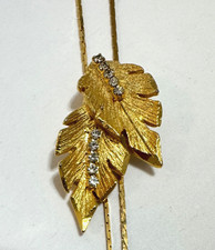 Collana vintage tono oro