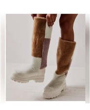 Stivali in shearling FREE