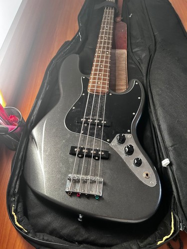 Basso elettrico corde usato - 4,