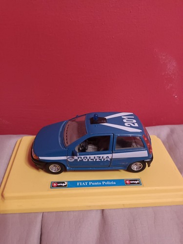 Burago fiat punto polizia 24 - polizia, 1/24