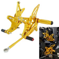 Oro pedane arretrate