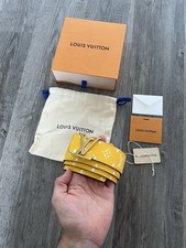 Louis Vuitton LV Initial 40mm