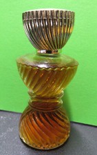 Vecchio flacone per profumo - per,