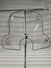 WINDSCREEN WITH PAINTED RODS