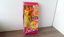 Barbie bambola Mattel Pretty