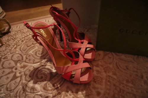 Tacchi spillo fendi rosa con - rosa,