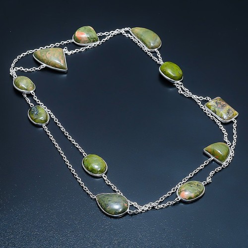 Collana con gioielli - , in