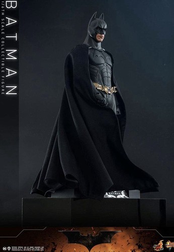 Hot toys batman - hot,
