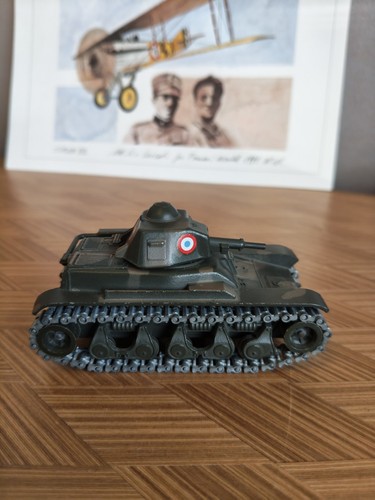 Carro armato solido 233 - carro,