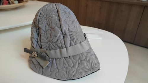 Cappello camomilla modello - cappello,
