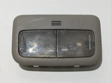 LUCE DI CORTESIA ANTERIORE PER