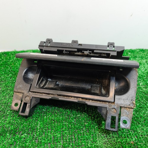 Vano cassetto portaoggetti - vano,