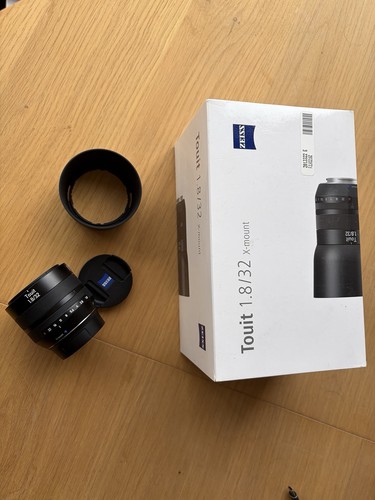 Zeiss touit 32 - zeiss, 1.8/32