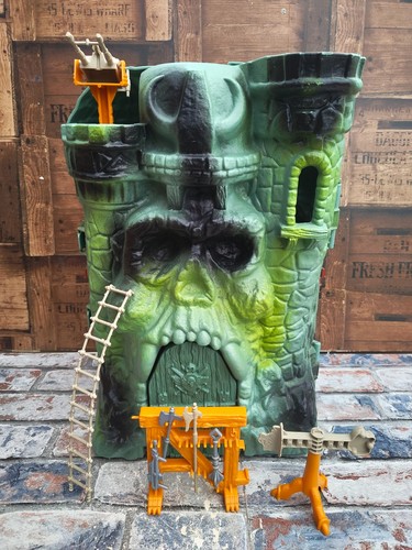 Masters the universe man - universe, he-man