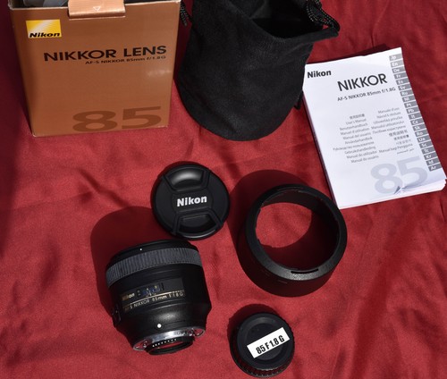 Objectif nikon nikkor 85 - nikon,