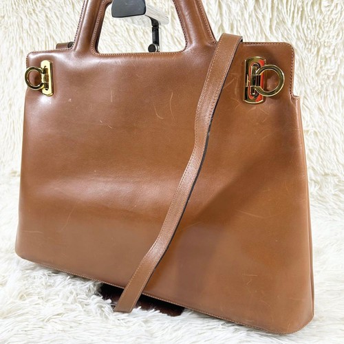 Salvatore ferragamo gancini - salvatore,