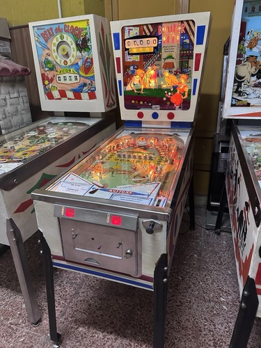 Flipper pinball bumper - flipper,