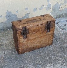 ANTICA CASSA MUNIZIONI