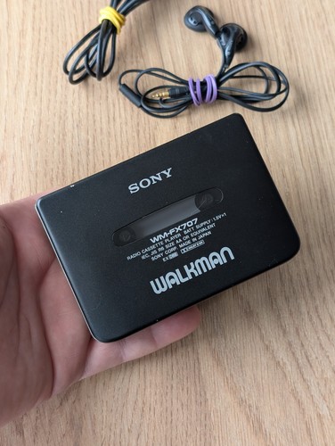 Sony fx707 radio walkman - wm-fx707,