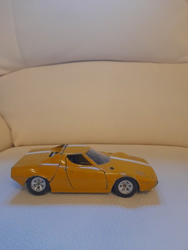 Burago lancia stratos senape - lancia,