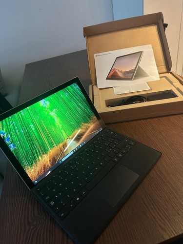 Microsoft surface pro - , 7